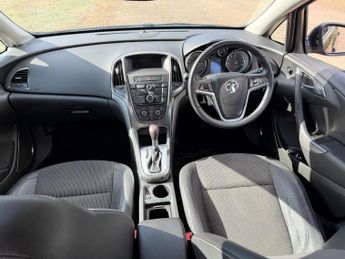 Vauxhall Astra 1.6 16v SE Auto Euro 5 5dr