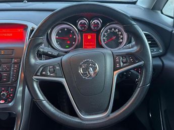 Vauxhall Astra 2.0 CDTi Elite Auto Euro 5 5dr