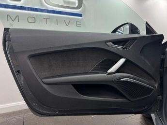Audi TT 2.0 TFSI Black Edition S Tronic Euro 6 (s/s) 3dr