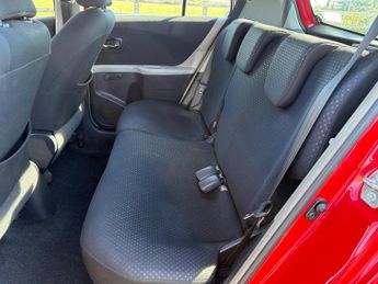 Toyota Yaris 1.33 Dual VVT-i TR Euro 4 (s/s) 5dr