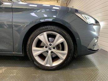 SEAT Leon 1.5 eTSI MHEV FR DSG Euro 6 (s/s) 5dr
