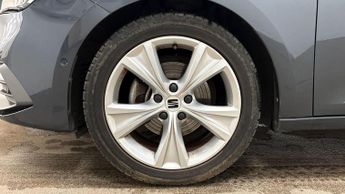 SEAT Leon 1.5 eTSI MHEV FR DSG Euro 6 (s/s) 5dr
