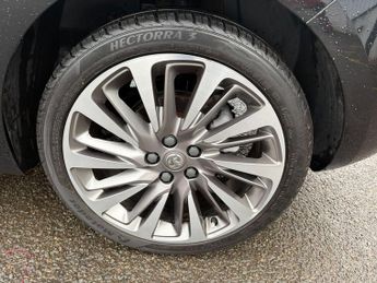 Vauxhall Astra 1.4i Turbo Elite Nav Auto Euro 6 (s/s) 5dr