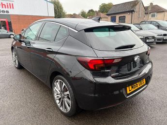 Vauxhall Astra 1.4i Turbo Elite Nav Auto Euro 6 (s/s) 5dr