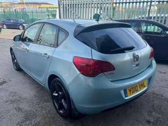 Vauxhall Astra 1.4 16v Exclusiv Euro 5 5dr