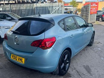 Vauxhall Astra 1.4 16v Exclusiv Euro 5 5dr