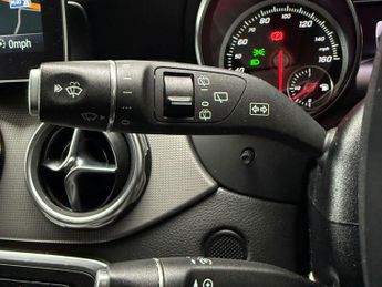 Mercedes-Benz GLA 1.6 GLA180 Urban Edition 7G-DCT Euro 6 (s/s) 5dr