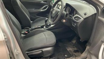 Vauxhall Astra 1.6 CDTi BlueInjection Design Euro 6 (s/s) 5dr