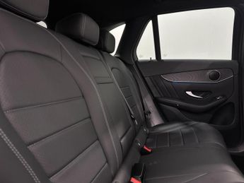 Mercedes-Benz GLC 2.0 GLC250 AMG Line (Premium) G-Tronic+ 4MATIC Euro 6 (s/s) 5dr