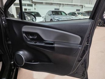 Toyota Yaris 1.5 VVT-h Icon E-CVT Euro 6 5dr