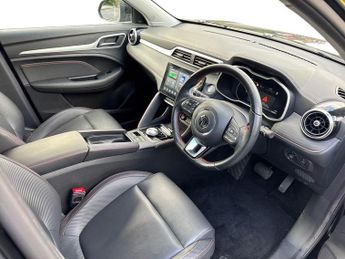 MG MG ZS 51.1kWh Trophy Connect Auto 5dr