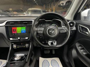 MG MG ZS 44.5kWh Exclusive Auto 5dr