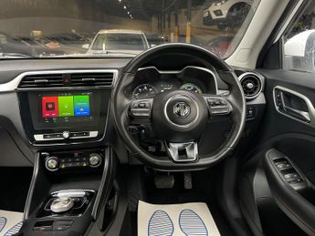 MG MG ZS 44.5kWh Exclusive Auto 5dr
