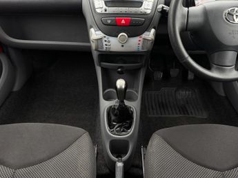 Toyota AYGO 1.0 VVT-i Go Euro 5 3dr