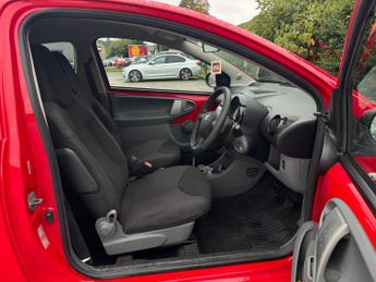 Toyota AYGO 1.0 VVT-i Go Euro 5 3dr
