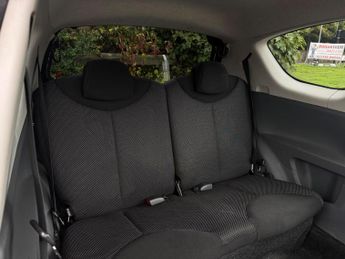 Toyota AYGO 1.0 VVT-i Go Euro 5 3dr