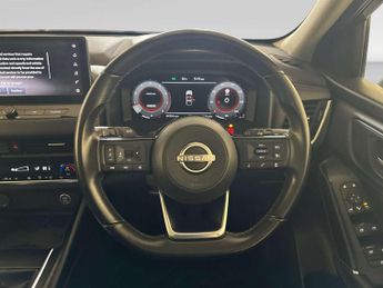 Nissan Qashqai 1.3 DIG-T MHEV N-Connecta Euro 6 (s/s) 5dr
