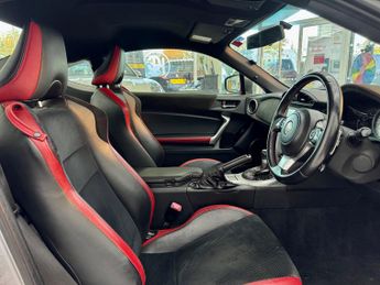 Toyota GT86 2.0 Boxer D-4S Pro Auto Euro 6 2dr