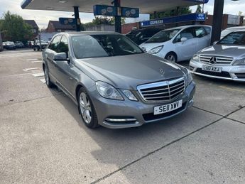 Mercedes E Class 3.0 E350 CDI V6 BlueEfficiency Avantgarde G-Tronic Euro 5 4dr