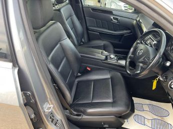 Mercedes-Benz E Class 3.0 E350 CDI V6 BlueEfficiency Avantgarde G-Tronic Euro 5 4dr