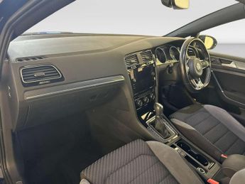 Volkswagen Golf 1.5 TSI EVO GPF R-Line Hatchback 5dr Petrol DSG Euro 6 (s/s) (15