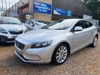 Volvo V40 1.6 D2 SE Euro 5 (s/s) 5dr