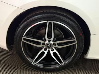 Mercedes-Benz E Class 2.0 E220d AMG Line (Premium) G-Tronic+ Euro 6 (s/s) 2dr