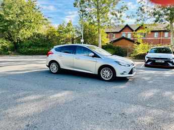 Ford Focus 1.6 TDCi Zetec Euro 5 (s/s) 5dr