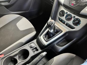 Ford Focus 1.6 TDCi Zetec Euro 5 (s/s) 5dr