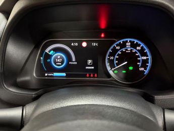 Nissan Leaf 40kWh Acenta Auto 5dr