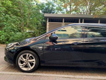 Vauxhall Astra 1.4i Turbo SRi Nav Sports Tourer Auto Euro 6 (s/s) 5dr