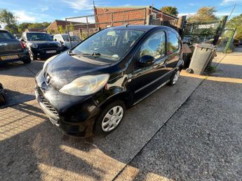 Peugeot 107 1.0 12V Urban 2 Tronic Euro 4 5dr