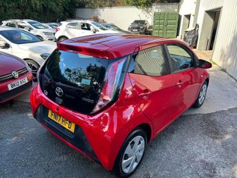 Toyota AYGO 1.0 VVT-i x-play Euro 6 5dr