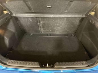 Hyundai i30 1.4 Blue Drive SE Hatchback 5dr Petrol Manual Euro 6 (s/s) (100 