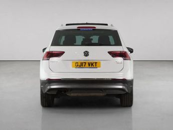 Volkswagen Tiguan 2.0 TSI BlueMotion Tech SEL SUV 5dr Petrol DSG 4Motion Euro 6 (s