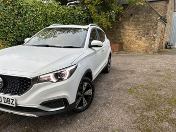 MG MG ZS 44.5kWh Exclusive Auto 5dr