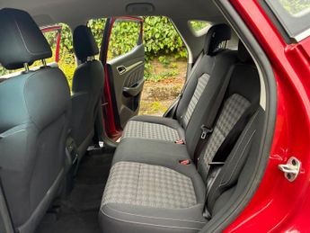 MG MG ZS 44.5kWh Excite Auto 5dr