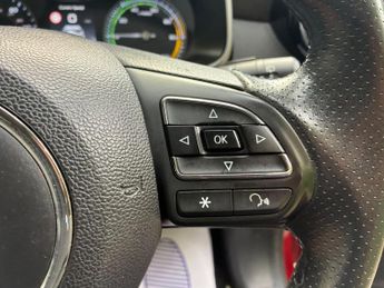 MG MG ZS 44.5kWh Excite Auto 5dr