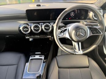 Mercedes-Benz A Class 1.3 A180h MHEV Sport (Executive) 7G-DCT Euro 6 (s/s) 5dr