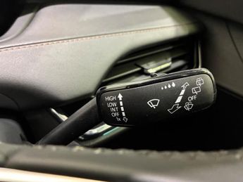 Skoda Enyaq iV 62kWh 60 Nav Suite Auto 5dr