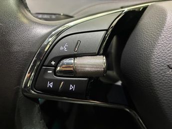 Skoda Enyaq iV 62kWh 60 Nav Suite Auto 5dr