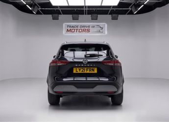Nissan Qashqai 1.3 DIG-T MHEV N-Connecta XTRON Euro 6 (s/s) 5dr