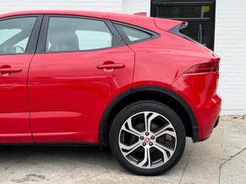 Jaguar E-PACE 2.0 D180 First Edition Auto AWD Euro 6 (s/s) 5dr