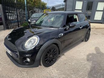 MINI Hatch 1.5 Cooper D Auto Euro 6 (s/s) 3dr