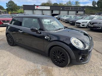 MINI Hatch 1.5 Cooper D Auto Euro 6 (s/s) 3dr