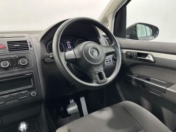 Volkswagen Touran 1.6 TDI BlueMotion Tech S DSG Euro 5 (s/s) 5dr