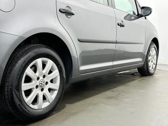 Volkswagen Touran 1.6 TDI BlueMotion Tech S DSG Euro 5 (s/s) 5dr