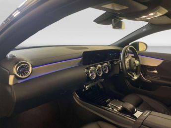 Mercedes-Benz CLA 1.3 CLA250e 15.6kWh AMG Line (Premium) Coupe 4dr Petrol Plug-in 