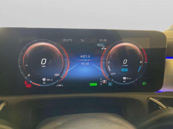 Mercedes-Benz CLA 1.3 CLA250e 15.6kWh AMG Line (Premium) Coupe 4dr Petrol Plug-in 