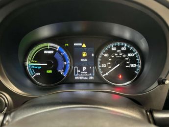 Mitsubishi Outlander 2.4h TwinMotor 13.8kWh Design SUV 5dr Petrol Plug-in Hybrid CVT 